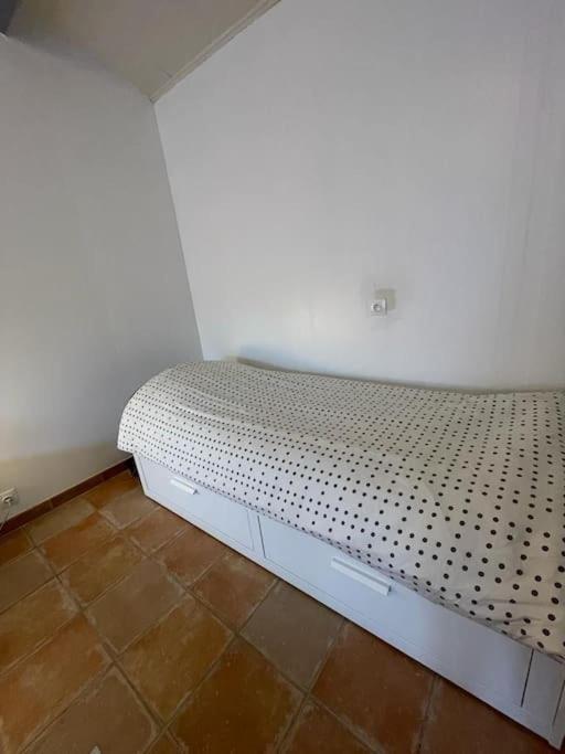Maison De : Bord De *